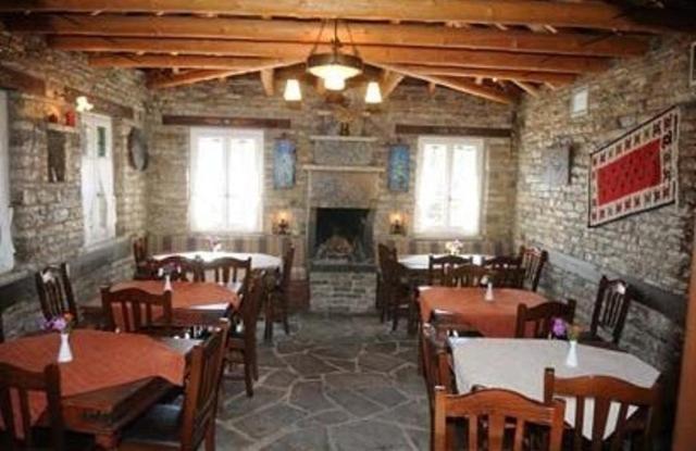 Tritoxo Guesthouse Koukkouli ภายนอก รูปภาพ