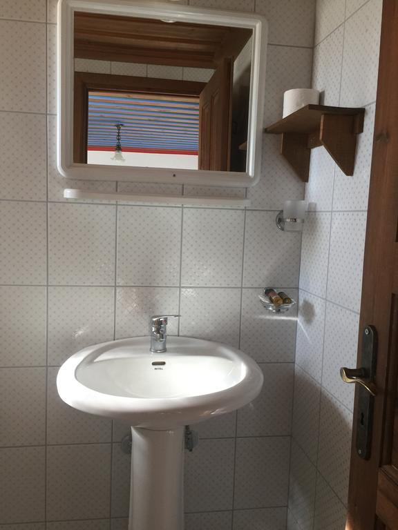 Tritoxo Guesthouse Koukkouli ภายนอก รูปภาพ